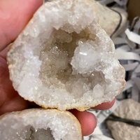 Quartz Geode Natural (7-8cm)